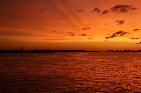 Foto Langit pantai cermin lanskap