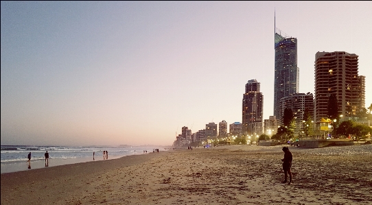 Foto Pantai emas
 senja malam