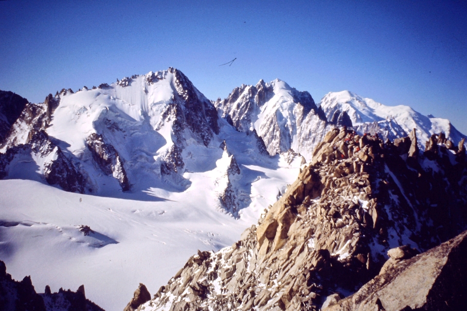 アルプス
 山岳地形
 山 山脈
