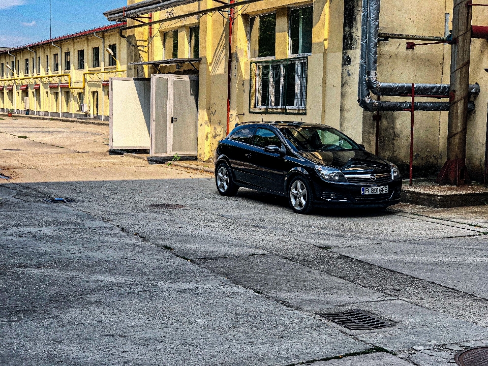 Auto veicolo terrestre
 di lusso
