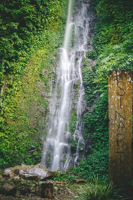 Naturel cascade paysage naturel
 plan d'eau
