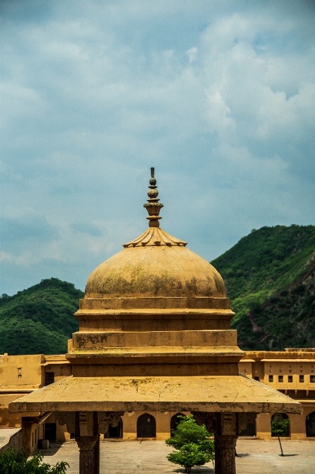 Jaipur
 bursztyn
 amer
 starożytny