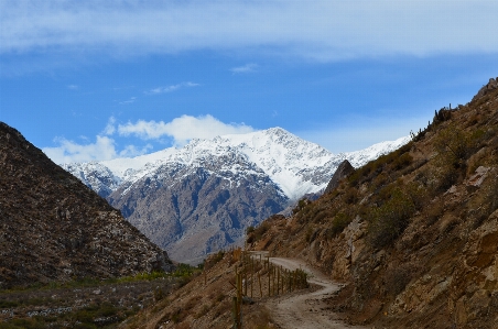 Natural mountainous landforms mountain highland Photo