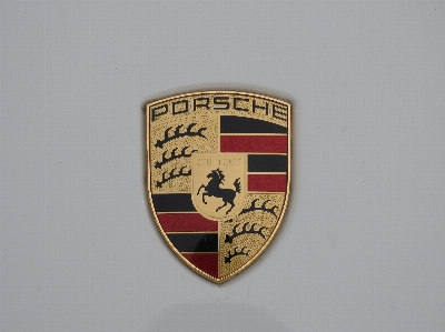 Logo amblem araç porsche
 Fotoğraf