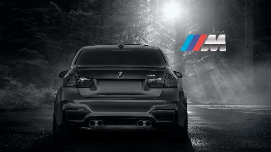 Bmw m 5 composing Photo