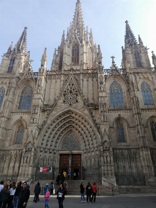 Barcelona medieval architecture landmark