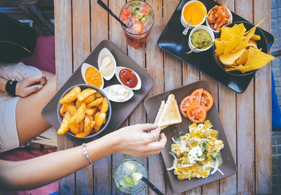 Comida alimento plato desalmuerzo