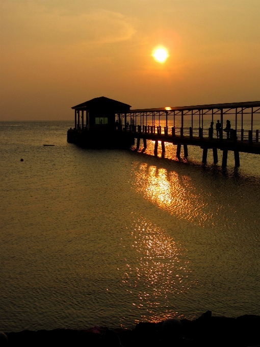 Tiyoman
 ada malezya gün batımı