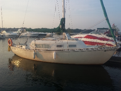 Mississauga lake ontario canada vehicle Photo