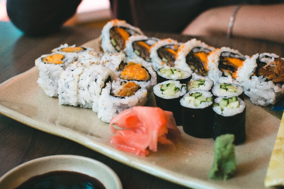 Prato gimbap
 cozinha comida