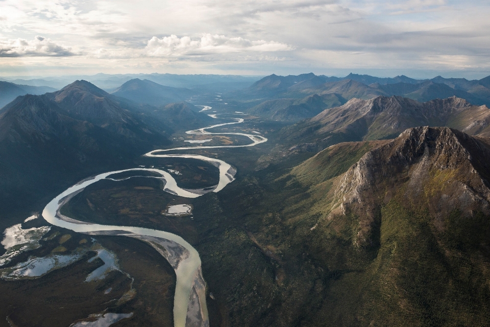 Mountainous landforms mountain highland ridge