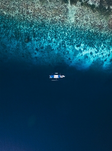 青 水 水資源
 空 写真