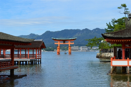 Japon miyajima shinto shrine temple Photo