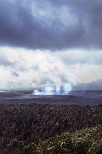 Sky cloud highland atmospheric phenomenon Photo