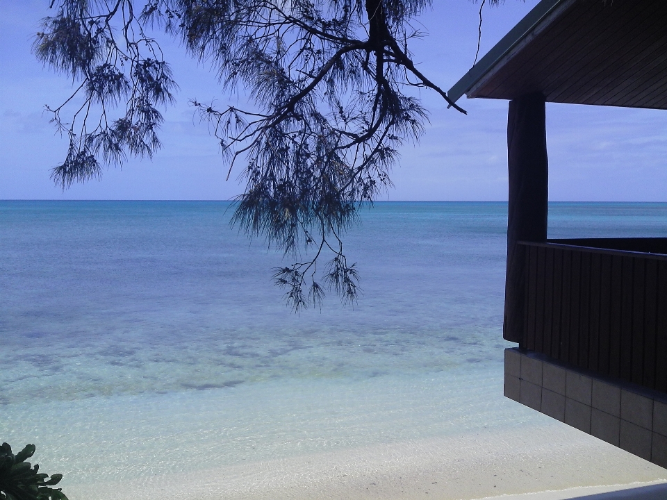 Com
 azul mar céu