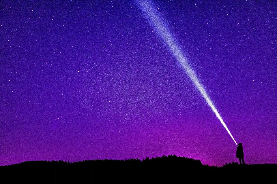 空 紫 バイオレット 雰囲気