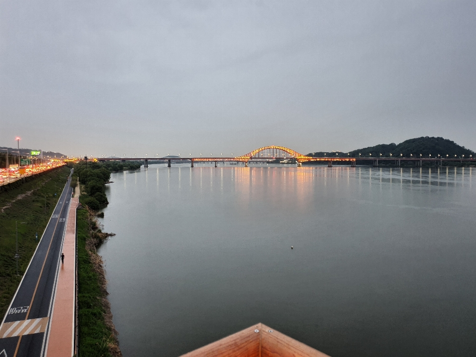 Hanriver sunset sky water