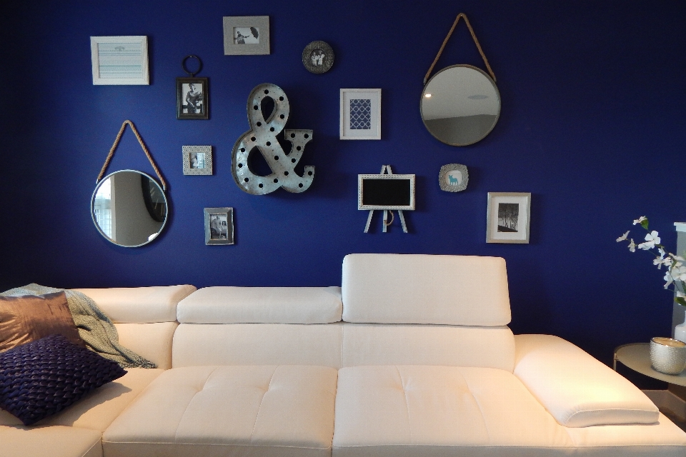 Camera blu mobilia interior design
