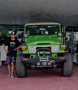 Jeep land vehicle car Photo