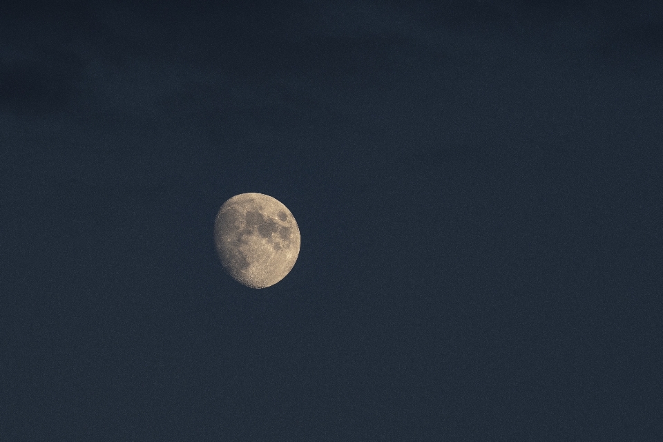 Lune ciel atmosphère objet astronomique
