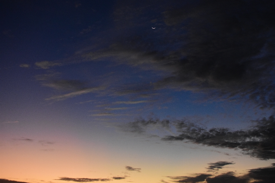 空 クラウド 青 雰囲気