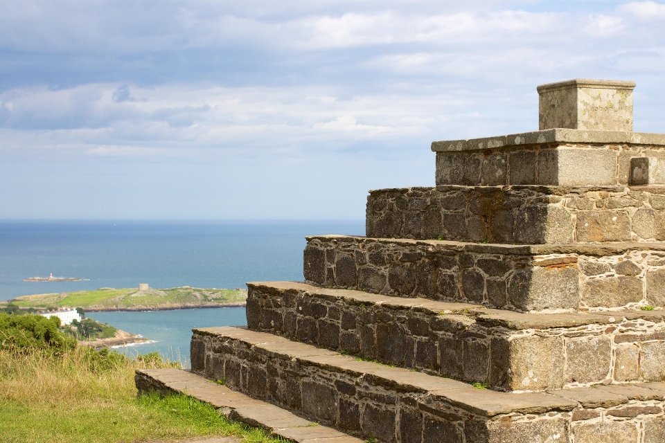 Mur mer fortification
 côte