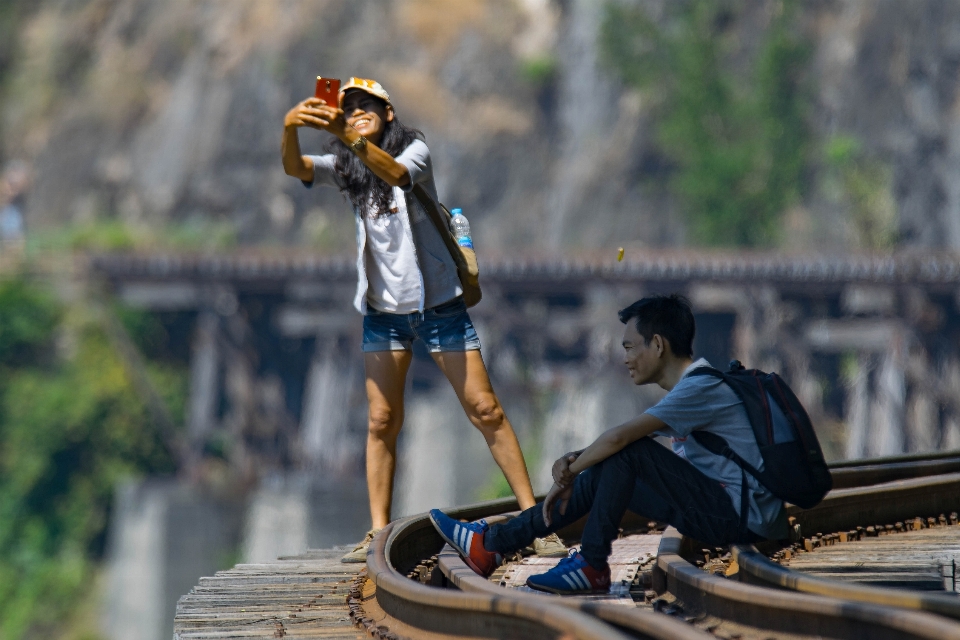 Kanchanaburi death railway wampo viaduct tham krasae