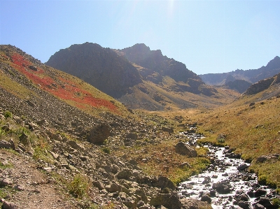 Natural mountainous landforms mountain highland Photo