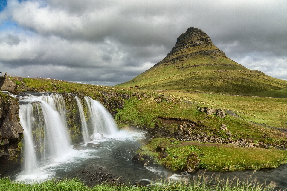 Hochland natürliche landschaft
 natur wasserfall