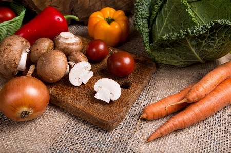 Natürliche lebensmittel
 essen lokales essen
 gemüse Foto