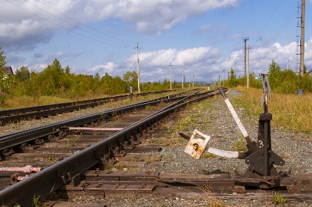 Railway rails arrow wagons Photo