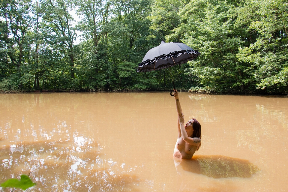 Model nude water nature