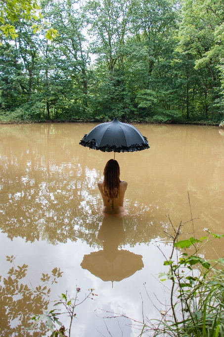 Model nude water nature