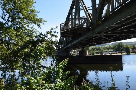 Foto Assaltos
 bruecke
 ponte lago