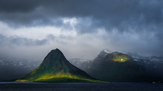 Sky nature highland mountainous landforms Photo