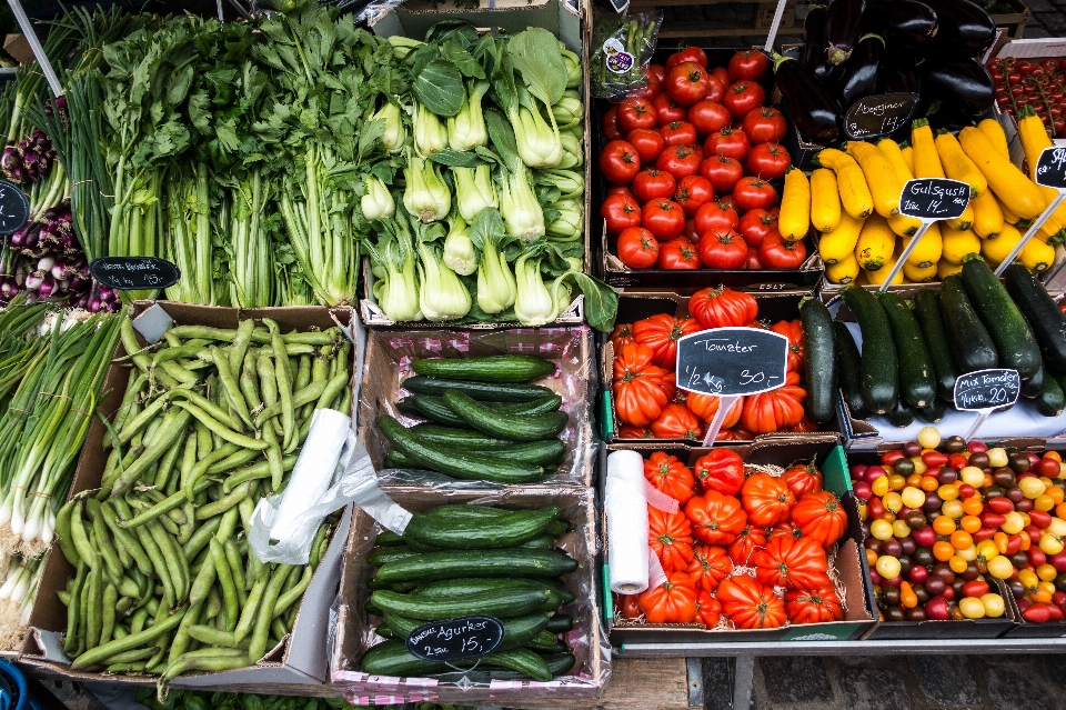 натуральные продукты
 местная еда
 вся овощ