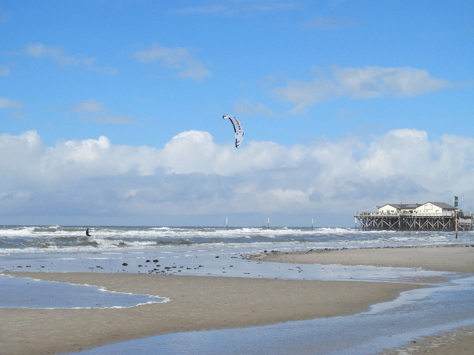 Kitesurf
 mar praia verão