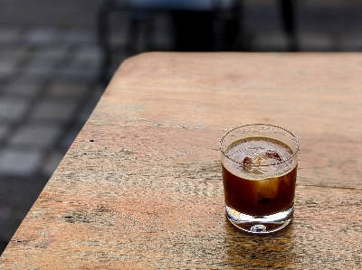 飲む リキュール
 蒸留酒
 アルコール飲料
 写真