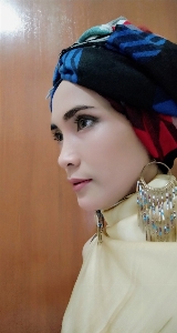 Indonesian woman natural beauty asian make up Photo