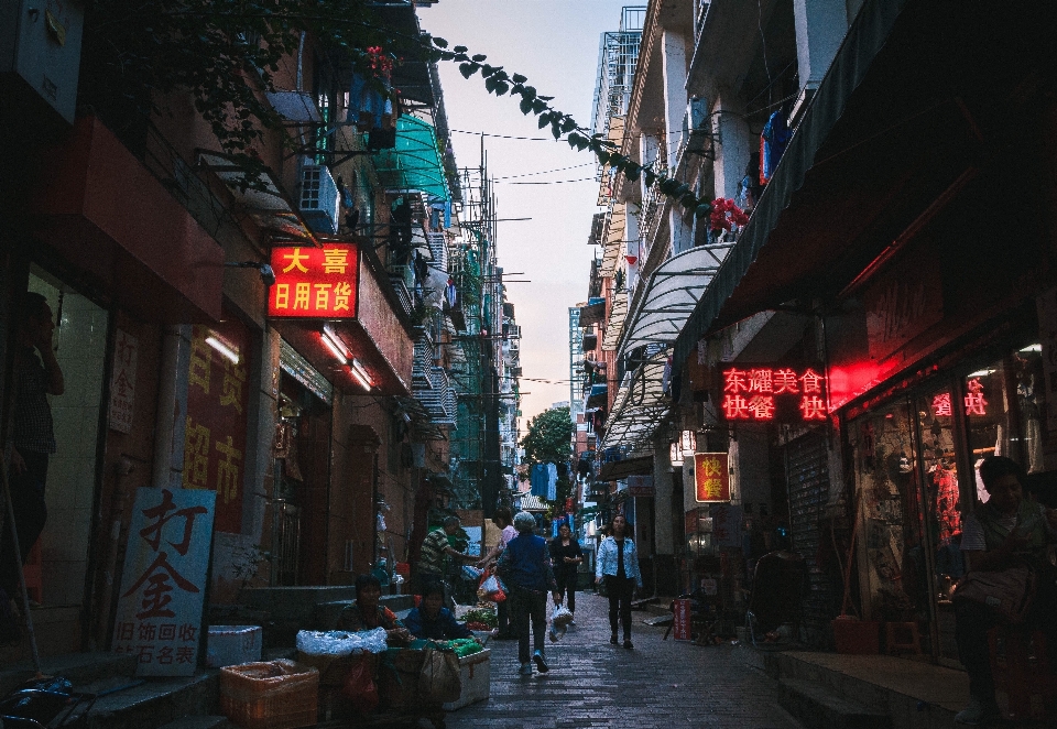 Jalan gang kota lingkungan