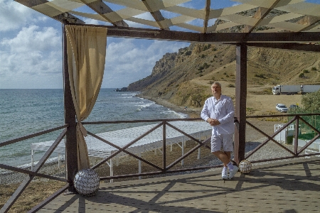 Foto Mare spiaggia walleye
 uomo