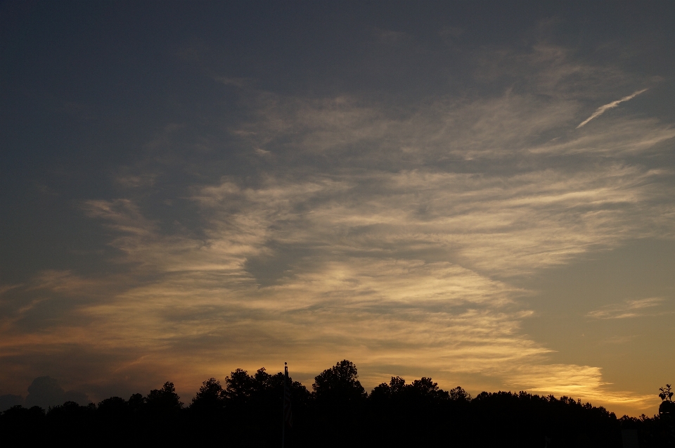 Ciel nuage rémanence
 atmosphère