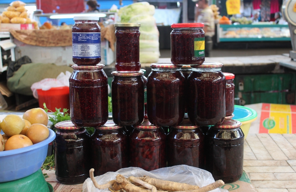 Confiture conserves
 fruit marché