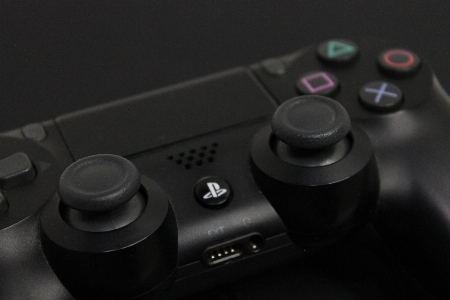 Foto Ps4 profissional
 aparelho eletrônico
 tecnologia engenhoca