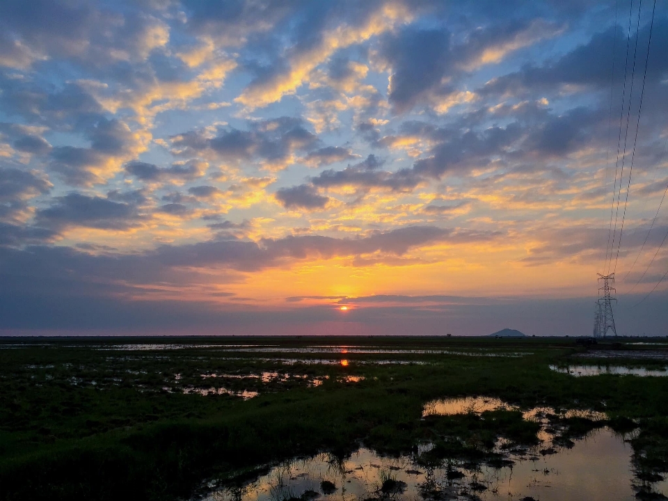 Sun cloud dusk sunset