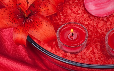 Candle red flame spa Photo