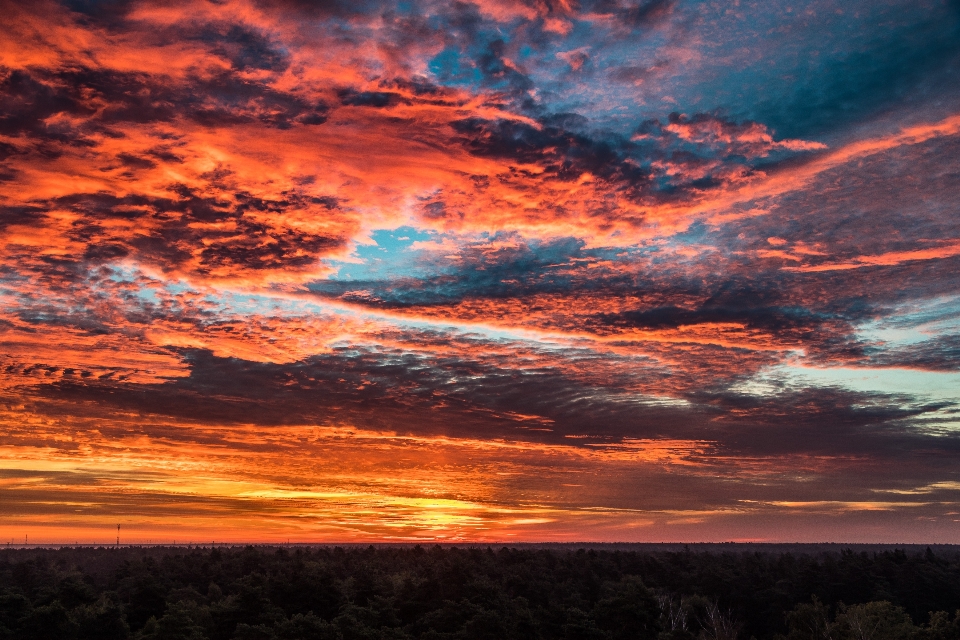 Aube ciel des nuages paysage