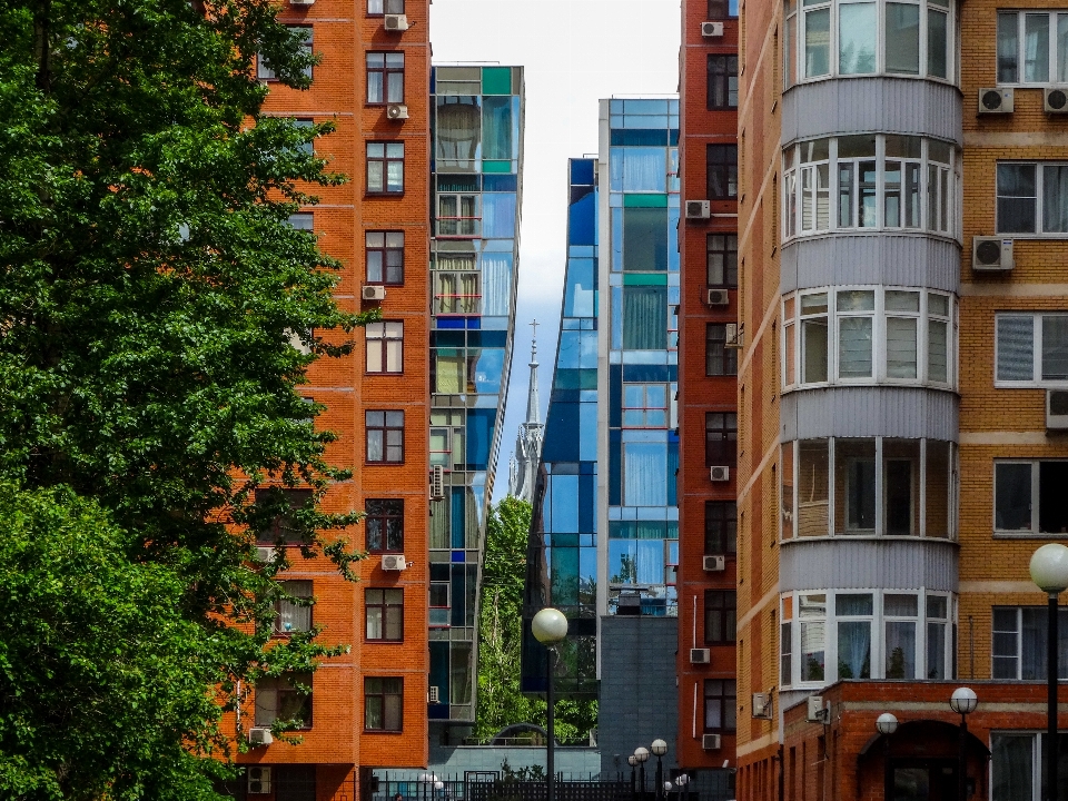 Moscow perspective houses church