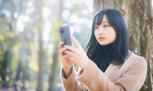 Kız dudak el cep telefonu
 Fotoğraf