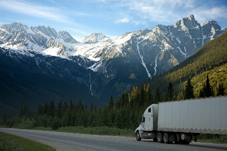 Truck logistic cloud mountain Photo